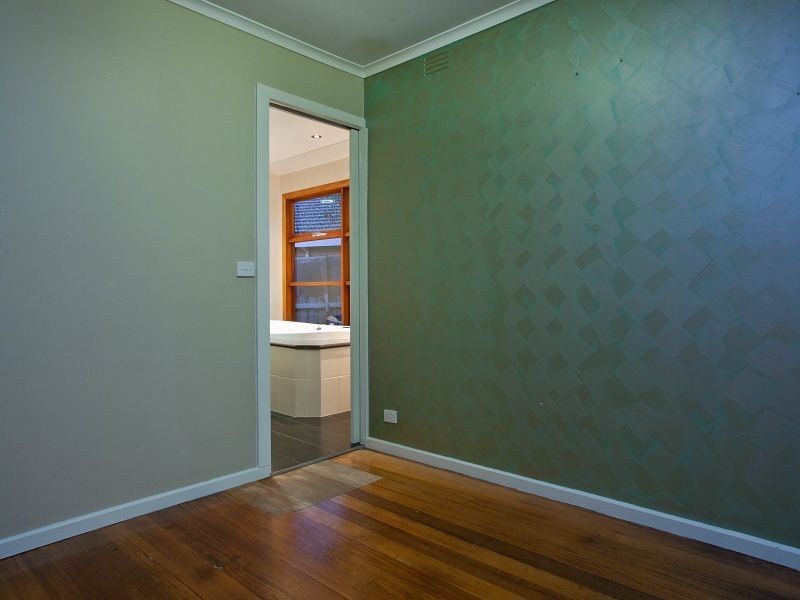 2 Leith Court, Frankston VIC 3199