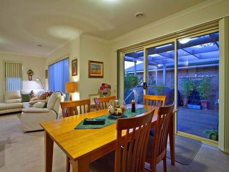 2/102 Sycamore Road, Frankston South VIC 3199