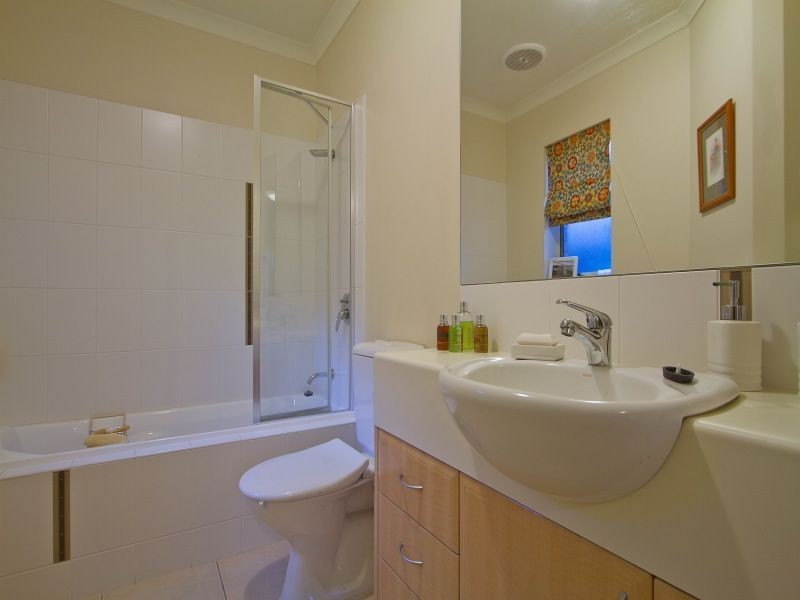 2/102 Sycamore Road, Frankston South VIC 3199