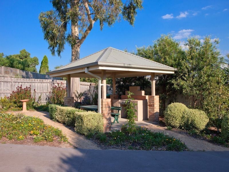 2/102 Sycamore Road, Frankston South VIC 3199