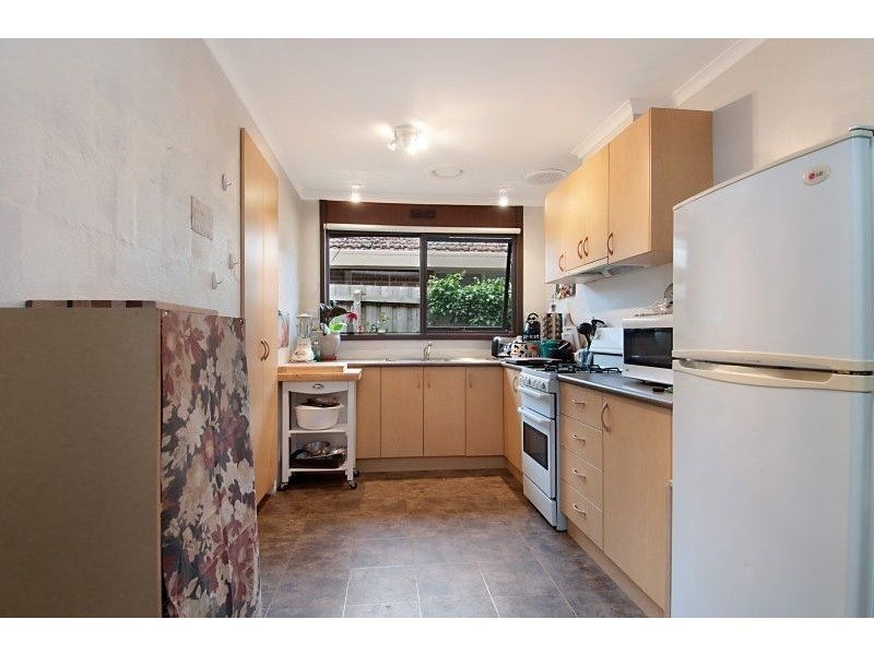 8 The Trossachs, Frankston VIC 3199