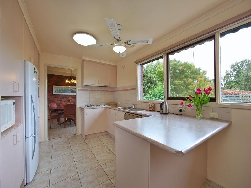 4 Warnoo Court, Frankston South VIC 3199