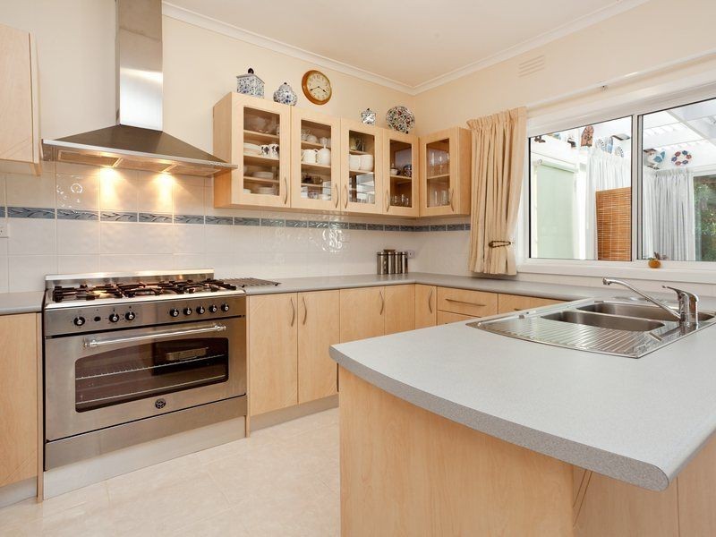 17 Grange Road, Frankston South VIC 3199