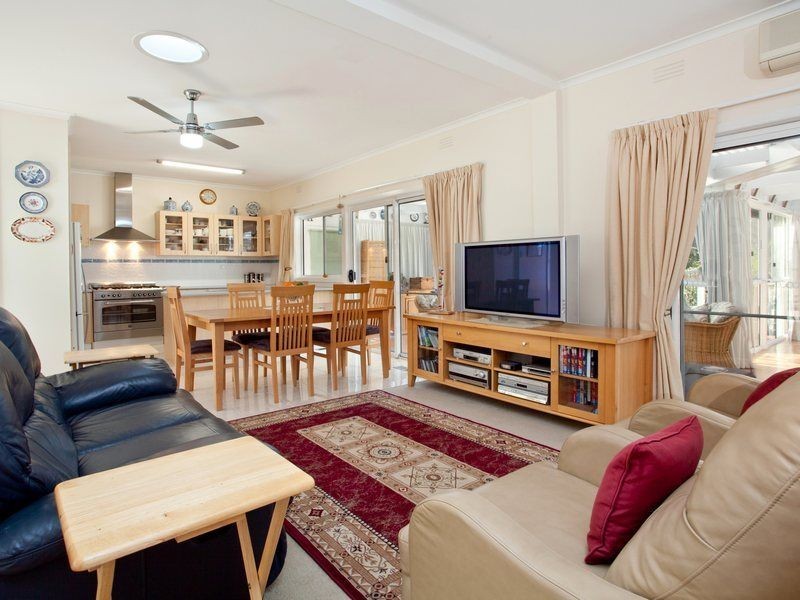 17 Grange Road, Frankston South VIC 3199