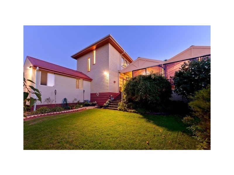 41 Summit Road, Frankston VIC 3199