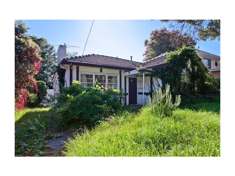 35 Summit Road, Frankston VIC 3199