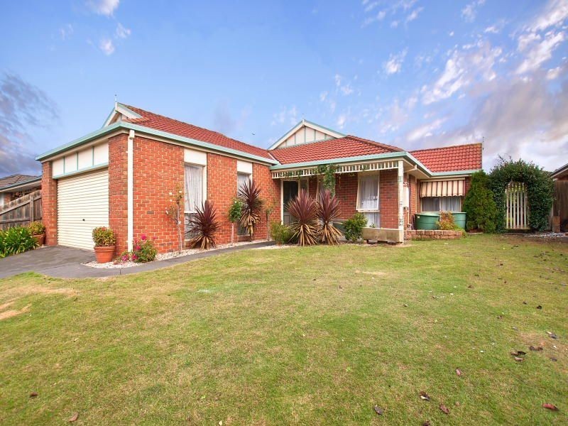 43 The Promenade, Narre Warren South VIC 3805