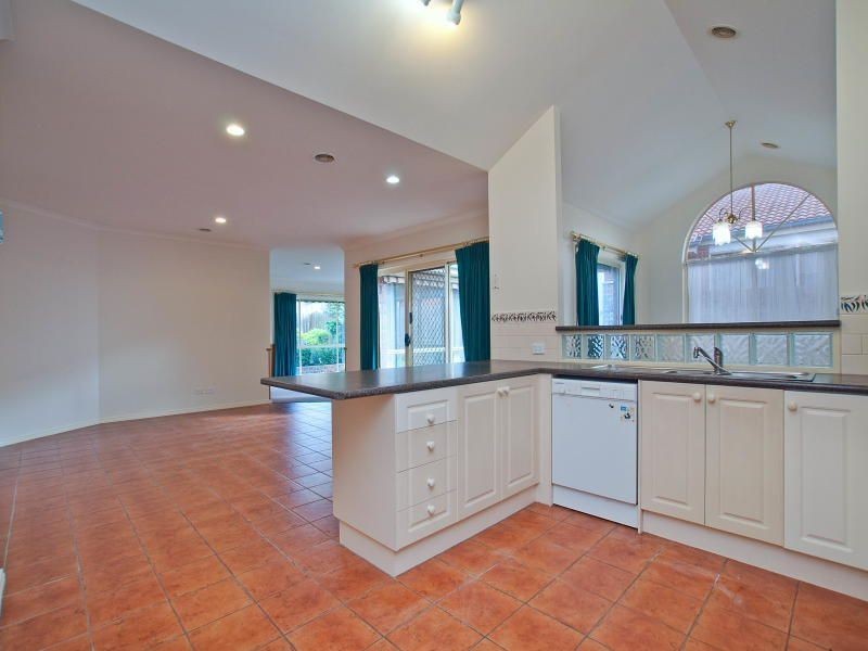 43 The Promenade, Narre Warren South VIC 3805