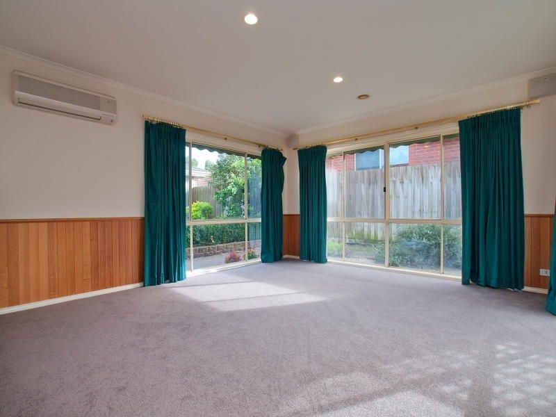 43 The Promenade, Narre Warren South VIC 3805