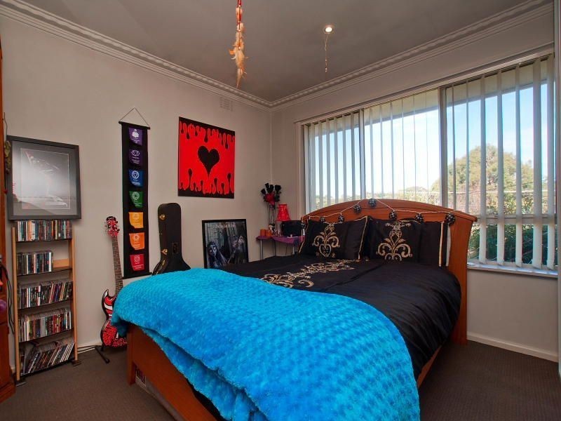 19 Woolston Drive, Frankston South VIC 3199