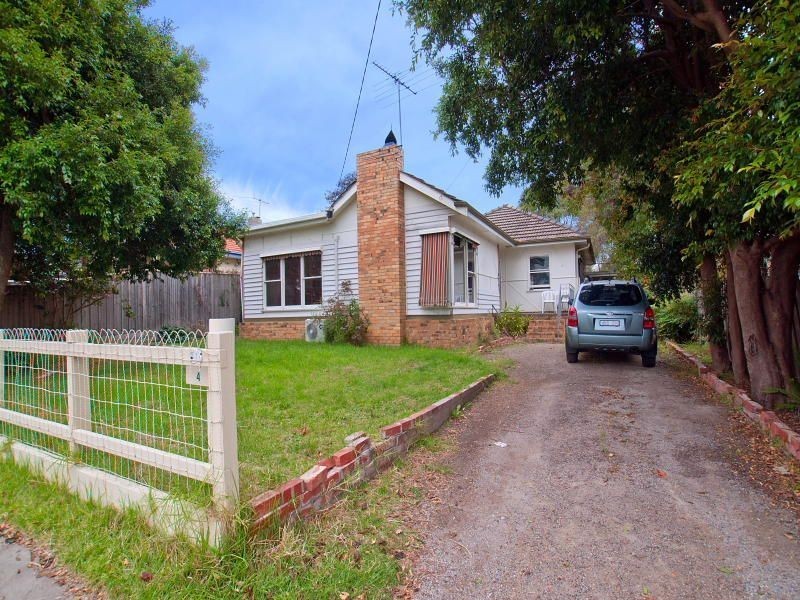 4 Gowrie Avenue, Frankston South VIC 3199