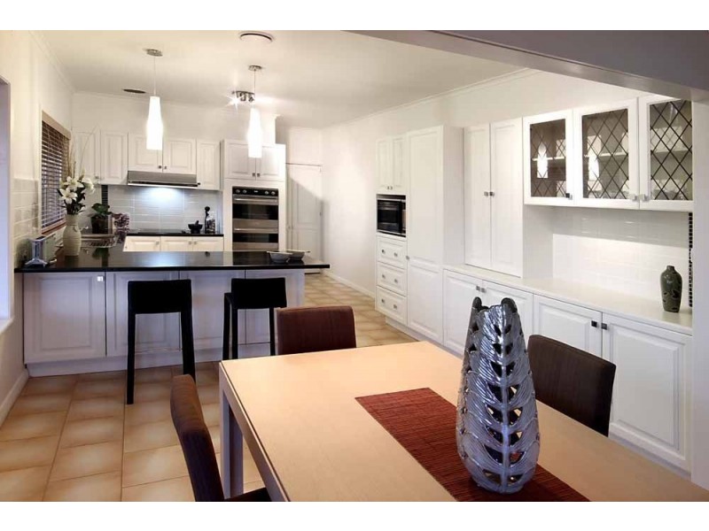 43 Kenilworth Avenue, Frankston VIC 3199