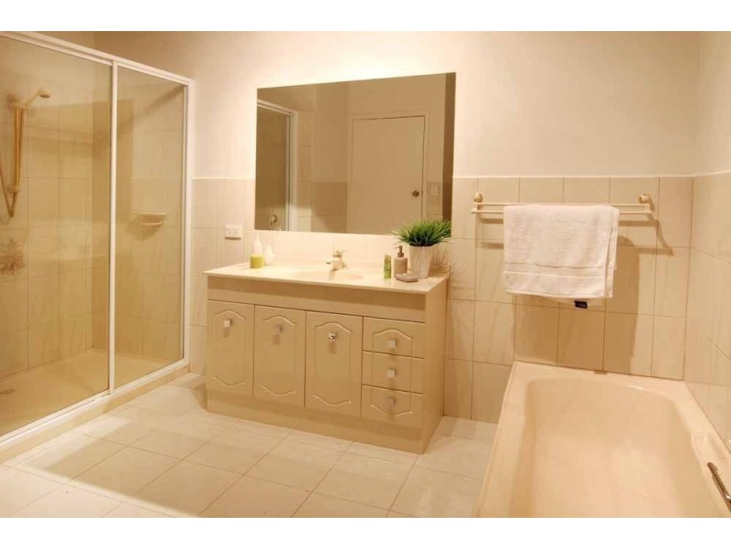 43 Kenilworth Avenue, Frankston VIC 3199