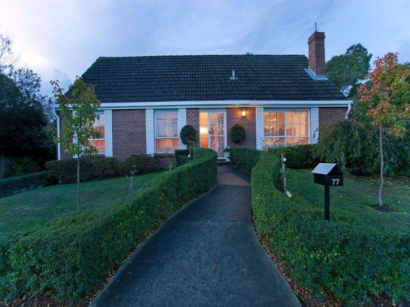77 Lipton Drive, Frankston VIC 3199