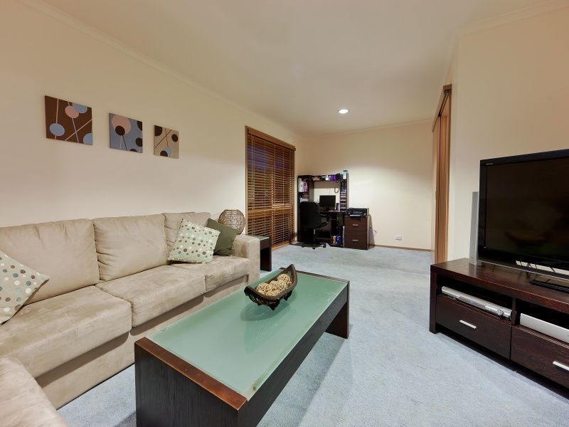 80 Raphael Crescent, Frankston VIC 3199