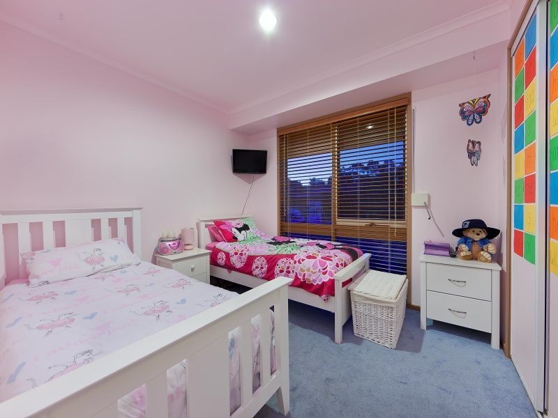 80 Raphael Crescent, Frankston VIC 3199