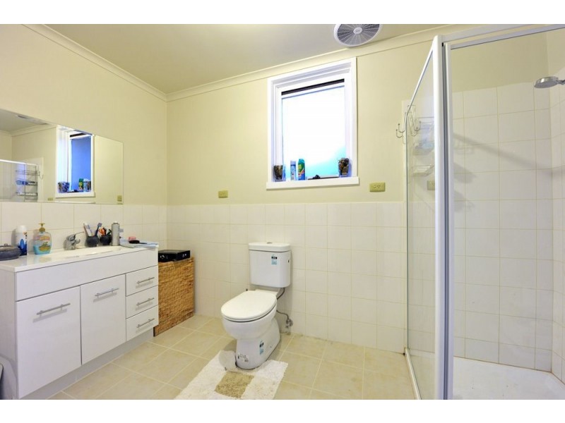 6 Frawley Street, Frankston VIC 3199
