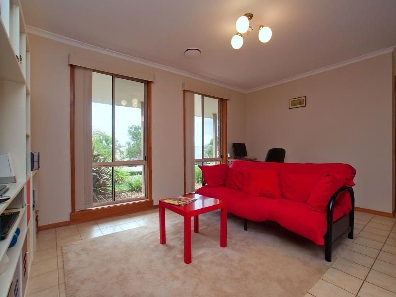 10 Dudley Court, Somerville VIC 3912