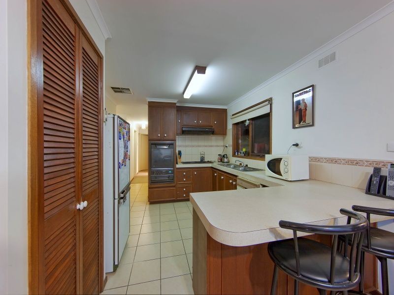 30 Kilburn Crescent, Frankston VIC 3199