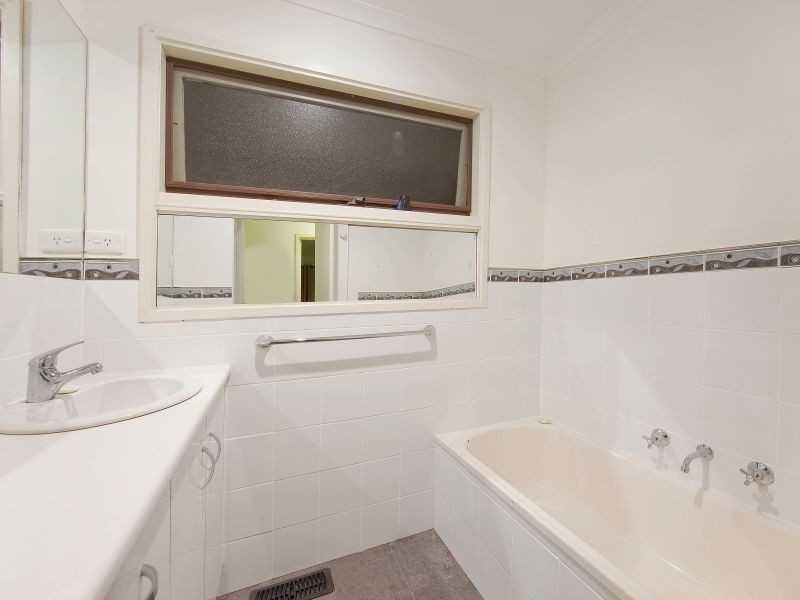 30 Kilburn Crescent, Frankston VIC 3199