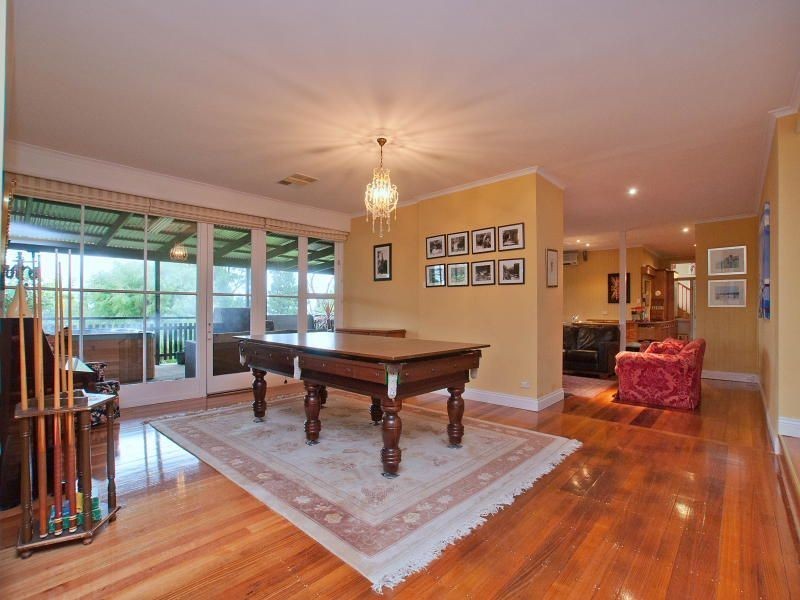 13 Mountain Avenue, Frankston South VIC 3199