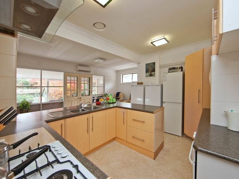 4 Mount View Court, Frankston VIC 3199