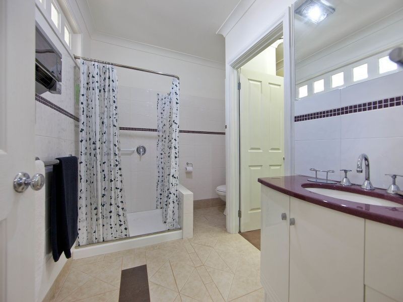 4 Mount View Court, Frankston VIC 3199