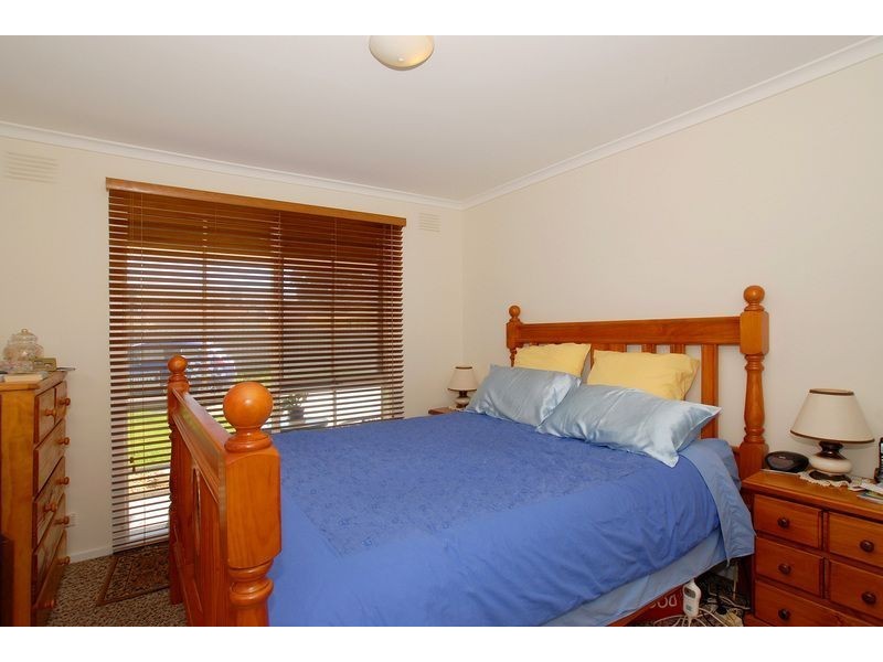 2/19 Ebdale Street, Frankston VIC 3199