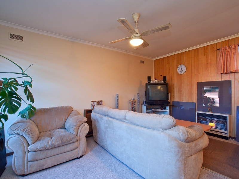 2/25 Frank Street, Frankston VIC 3199