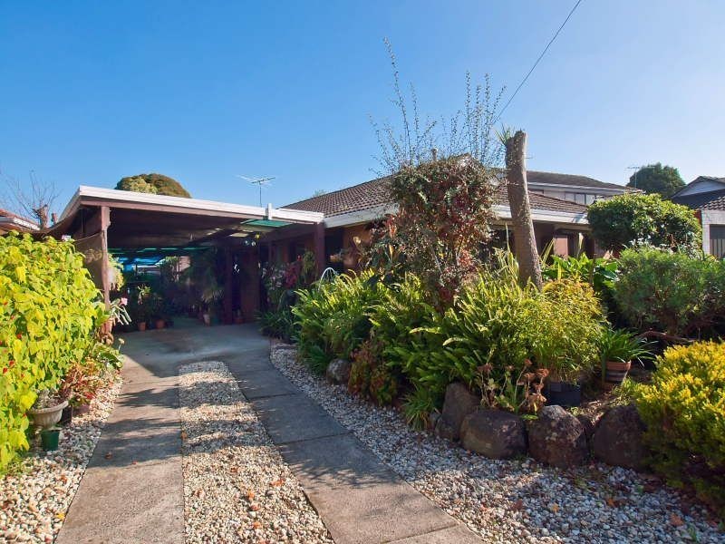 24 Barclay Avenue, Frankston VIC 3199