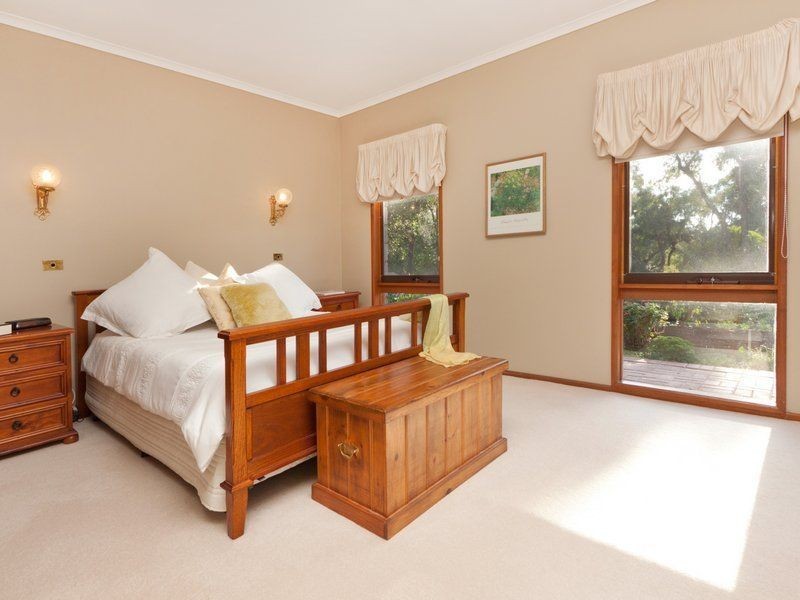 37 Bellbird Road, Mount Eliza VIC 3930