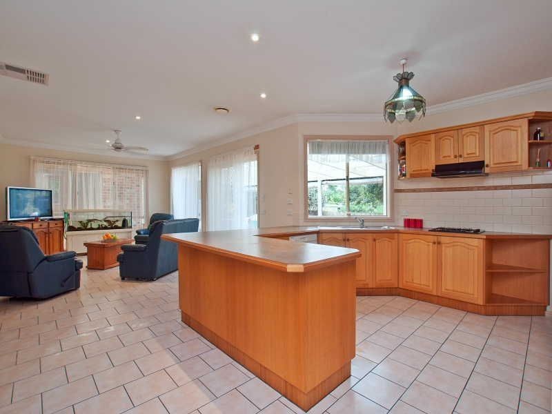 4 Shearer Court, Frankston South VIC 3199