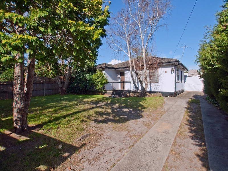 4 Radiata Street, Frankston North VIC 3200