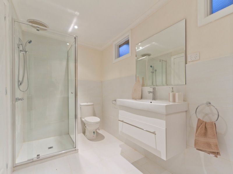 15 Raymond Avenue, Frankston VIC 3199