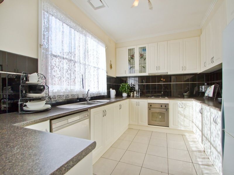 3 Stuart Close, Frankston VIC 3199