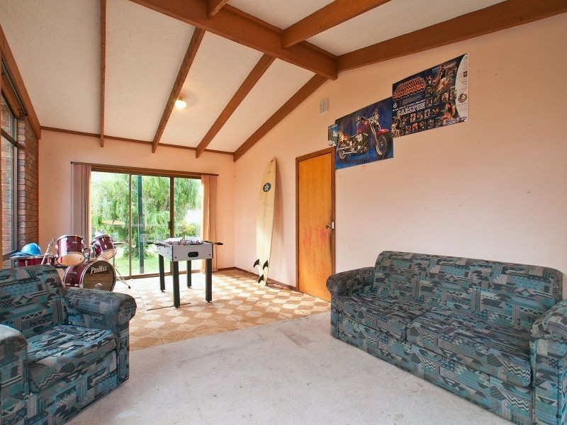 4 Lyn Court, Somerville VIC 3912