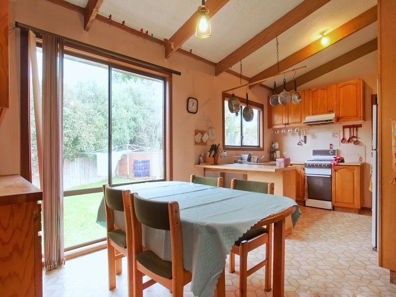 4 Lyn Court, Somerville VIC 3912