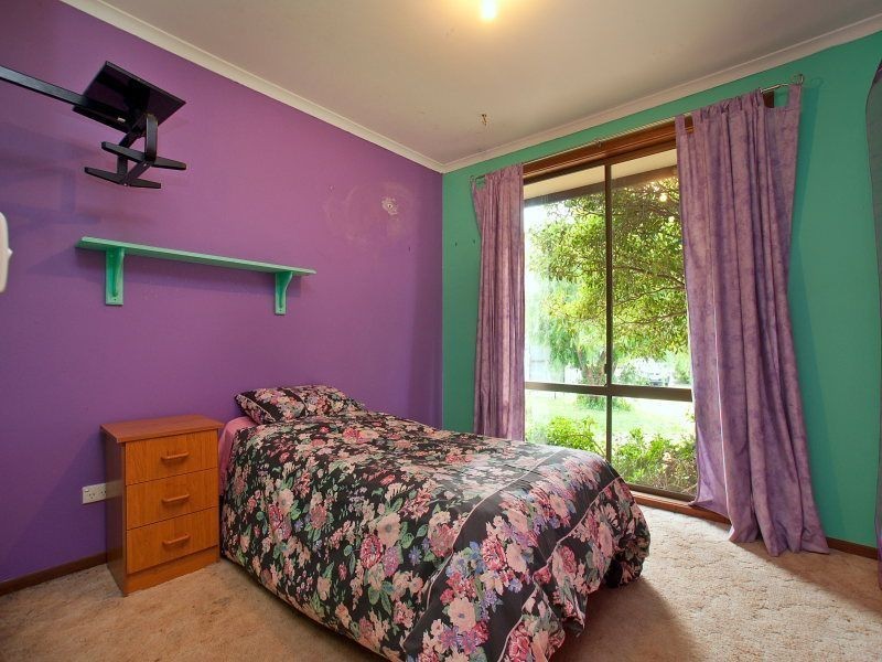 4 Lyn Court, Somerville VIC 3912