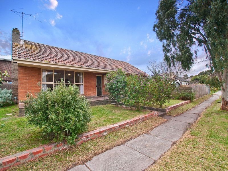 17 Bradshaw Street, Frankston VIC 3199