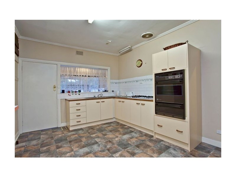 125 Beach Street, Frankston VIC 3199