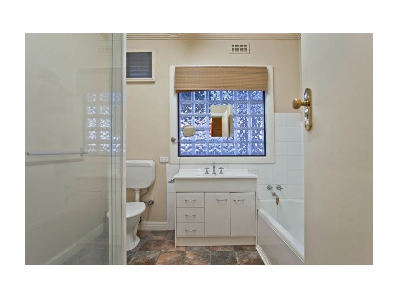 125 Beach Street, Frankston VIC 3199