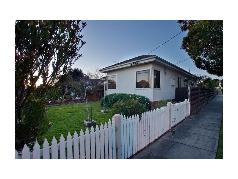 125 Beach Street, Frankston VIC 3199