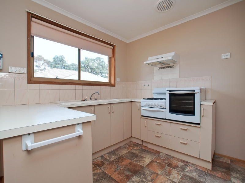 10/10 Lemnian Court, Langwarrin VIC 3910