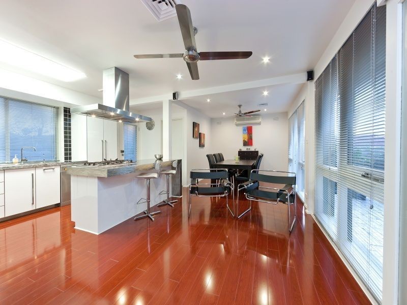 4 Narambi Crescent, Frankston VIC 3199