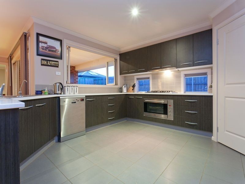 6 Victor Drive, Hastings VIC 3915