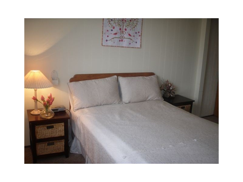 13 Fisher Parade, Loch Sport VIC 3851