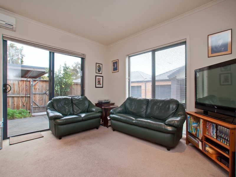 11/33 Deane Street, Frankston VIC 3199