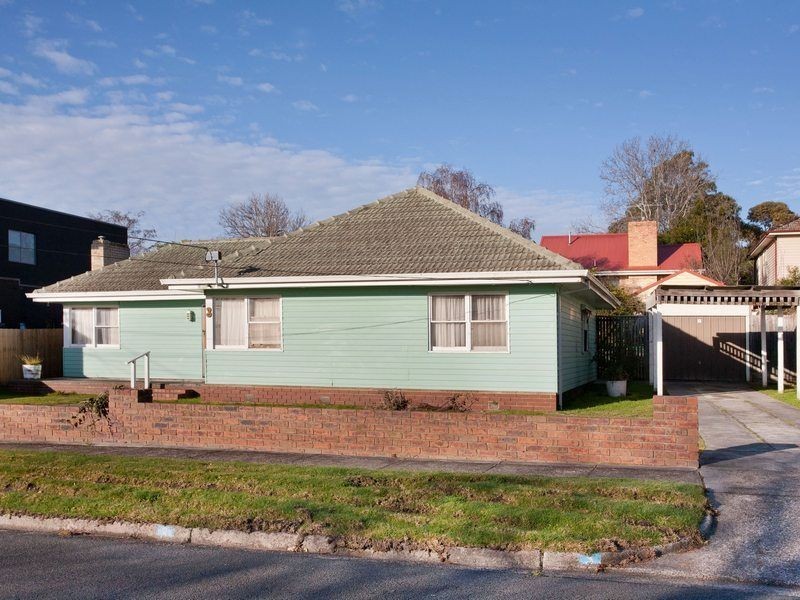 3 Warringa Road, Frankston VIC 3199