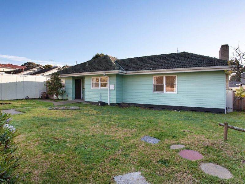 3 Warringa Road, Frankston VIC 3199