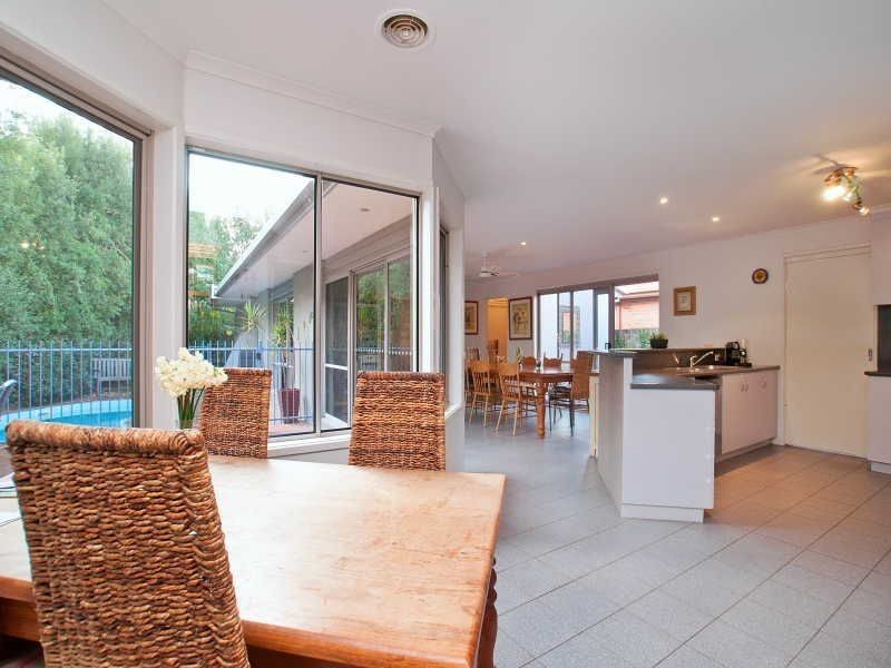 13 Witternberg Avenue, Frankston VIC 3199